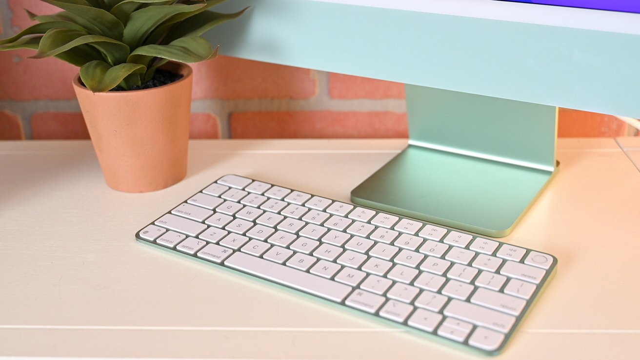 Apple Magic Keyboard with Touch ID