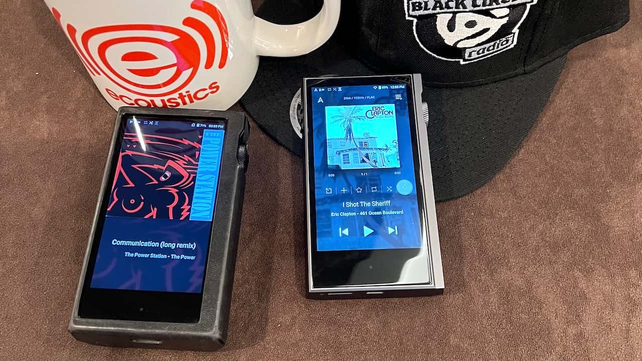 Astell&Kern KANN ALPHA vs KANN MAX DAPs Front Side by Side at T.H.E. Show 2022