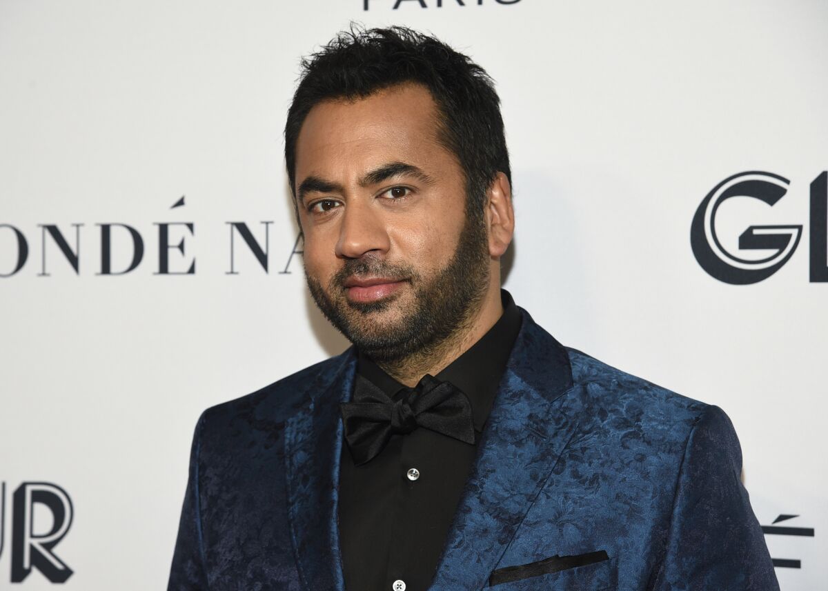 Kal Penn Gay