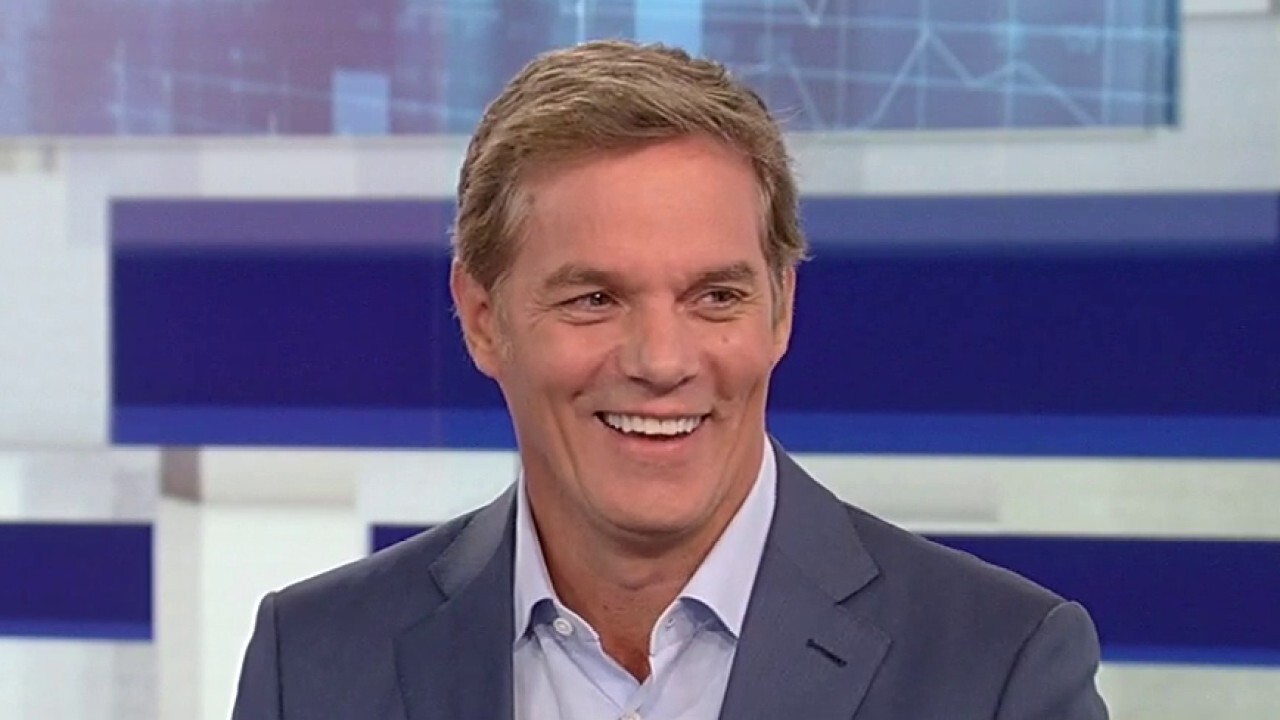 Bill Hemmer Gay