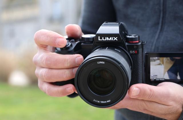 Panasonic S5 II full-frame mirrorless camera review