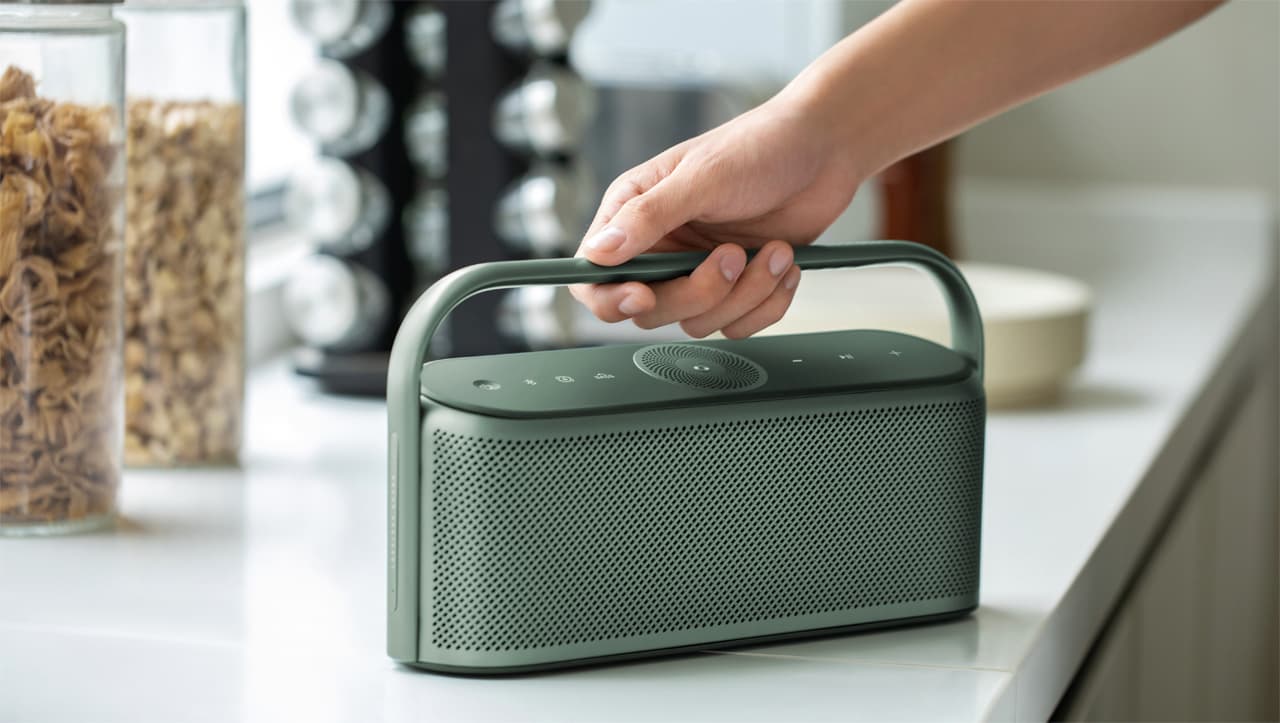 Soundcore Motion X600 portable Bluetooth Speaker