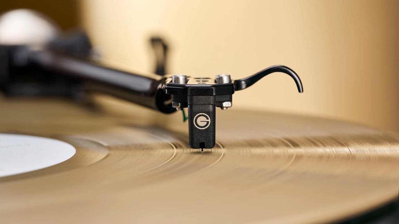 Goldring Eroica HX Phono Cartridge Lifestyle