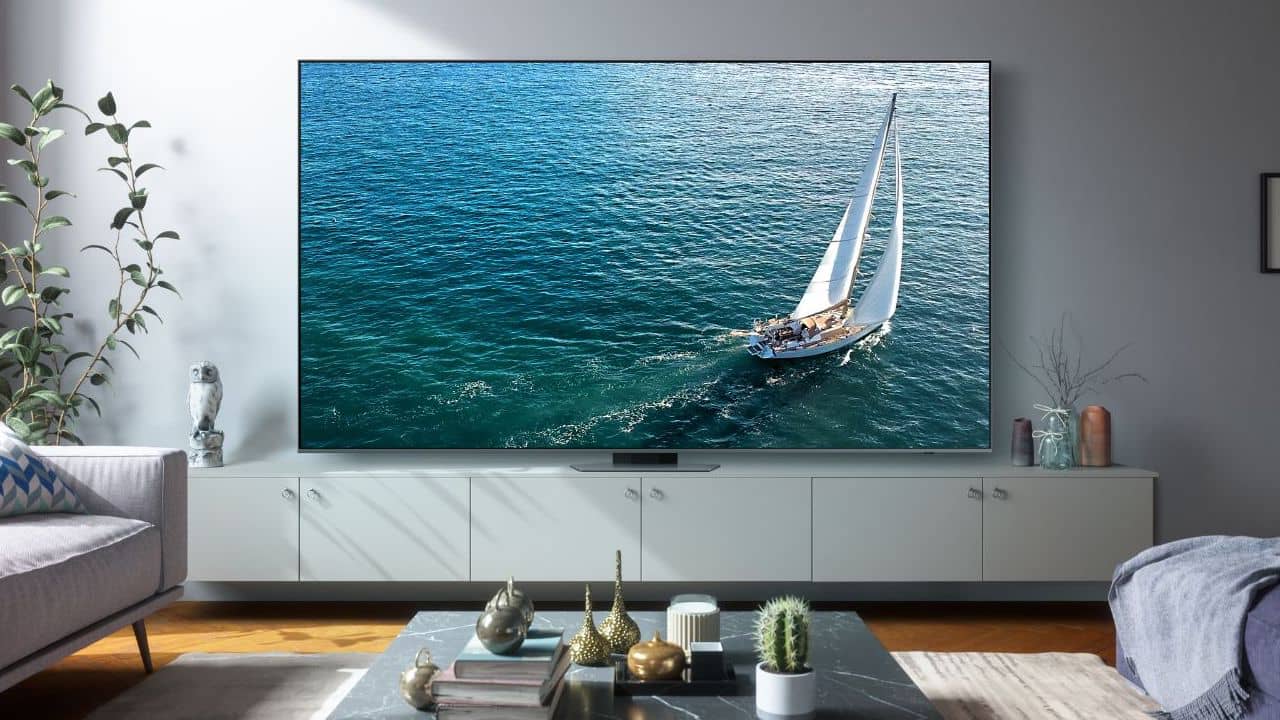 2023 Samsung Q80C QLED 4K TV Lifestyle