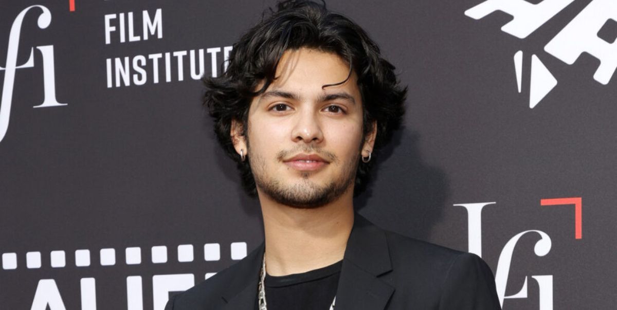 Xolo Maridueña Sexuality