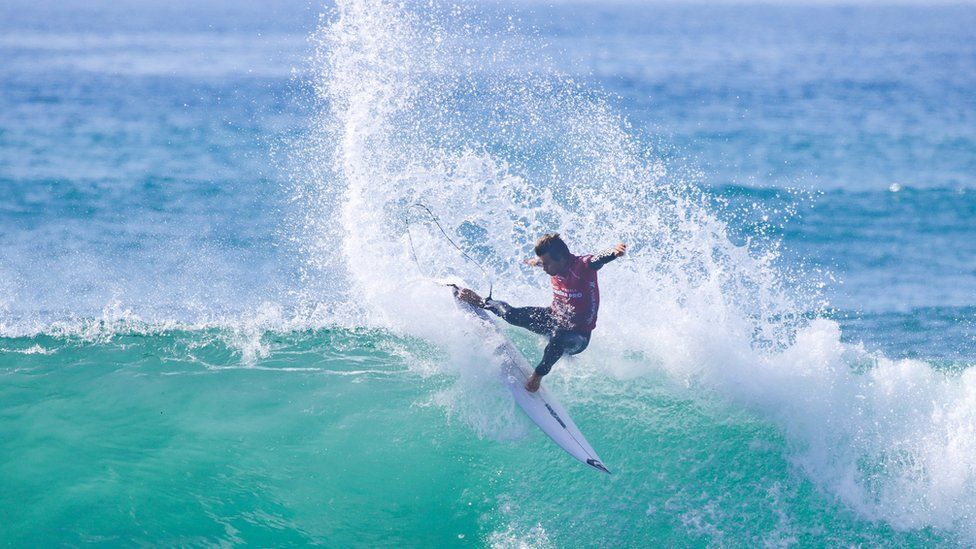 Surfer Ribeira D'Ilhas, Ericeira, Portugal