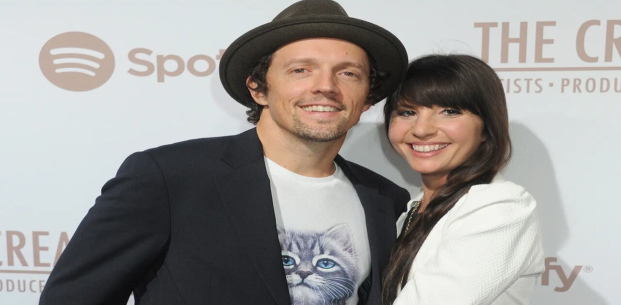 Is Jason Mraz Gay?